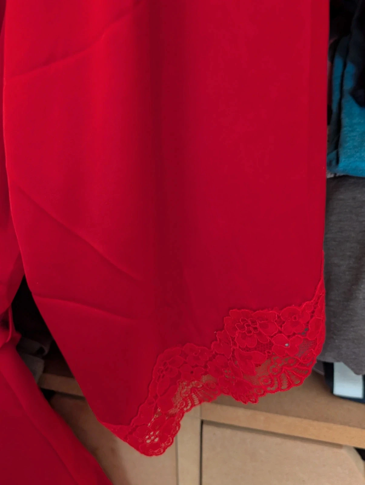 Peignoir rouge – photo 3